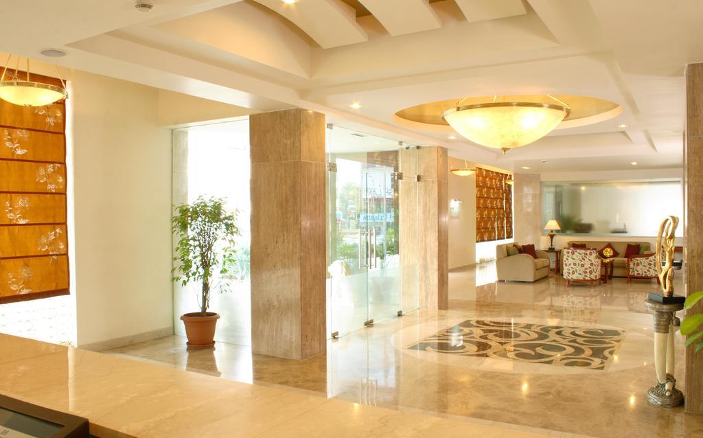 Hotel Hampshire Plaza Hajdarábád Exteriér fotografie